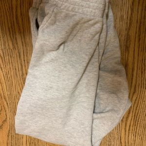 Brandy Melville Grey Joggers/Sweatpants